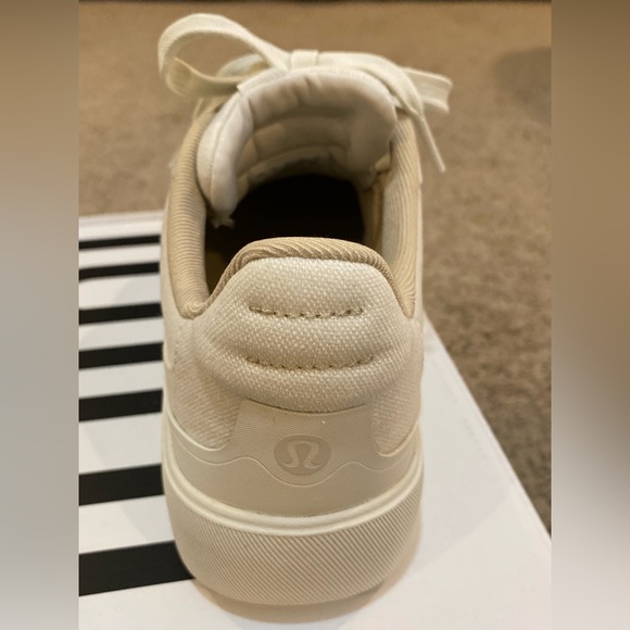 🤍💗lululemon | women’s canvas CityVerse sneaker | 6.5 | EUC - Picture 9 of 13